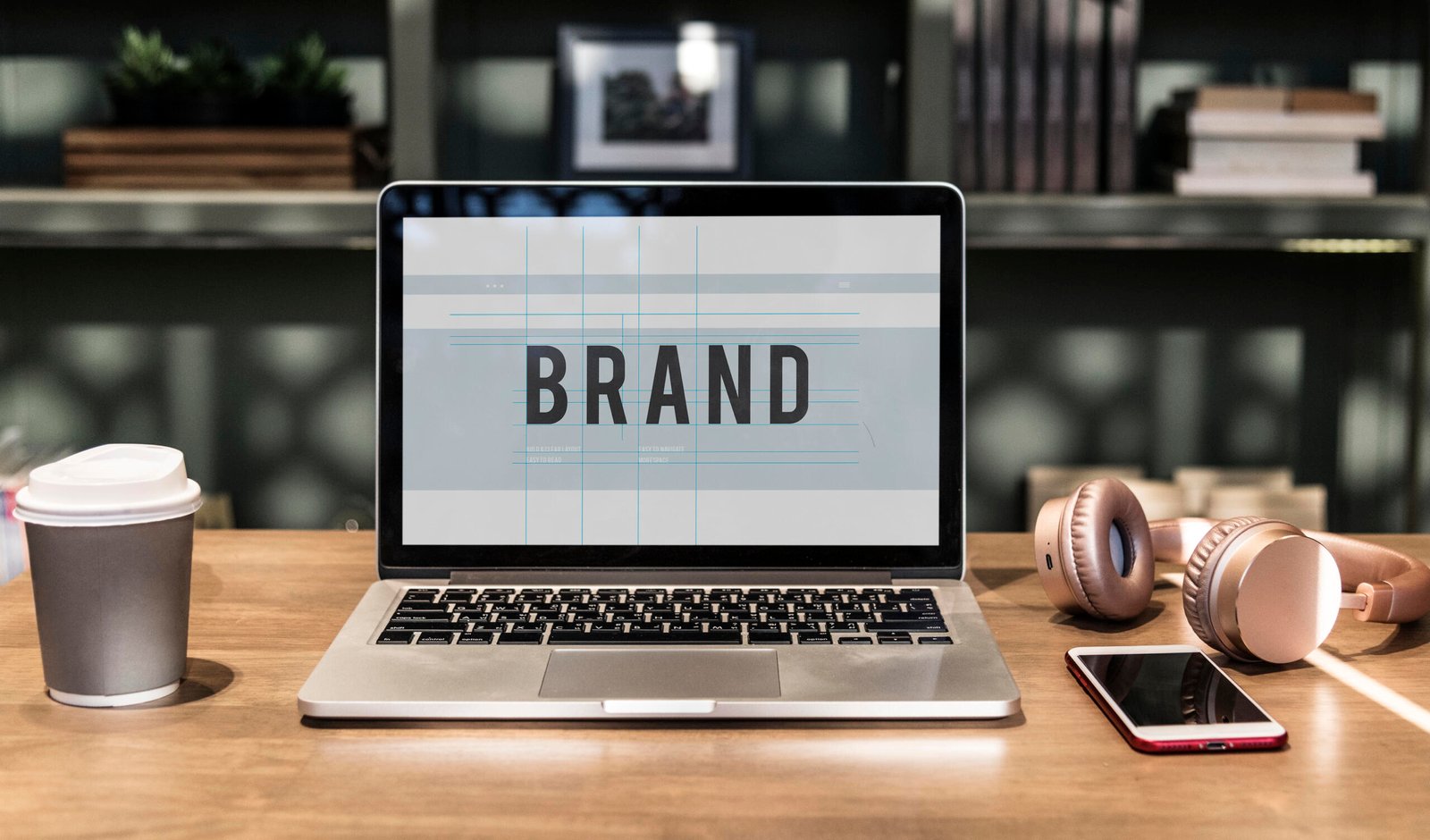 Brand Voice vs Visual Identity