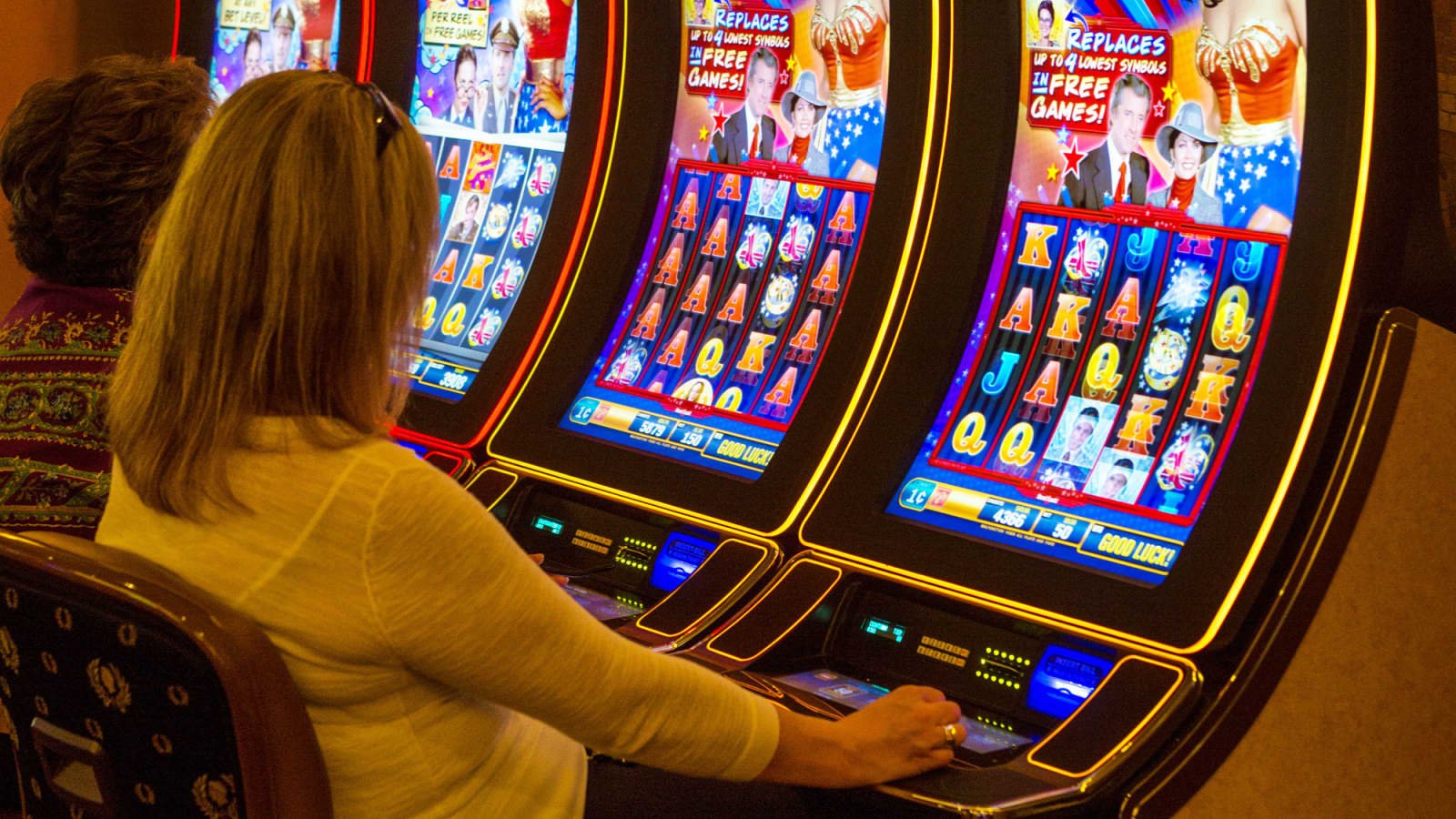 popular HappySpins Casino deposit bonus in Canada