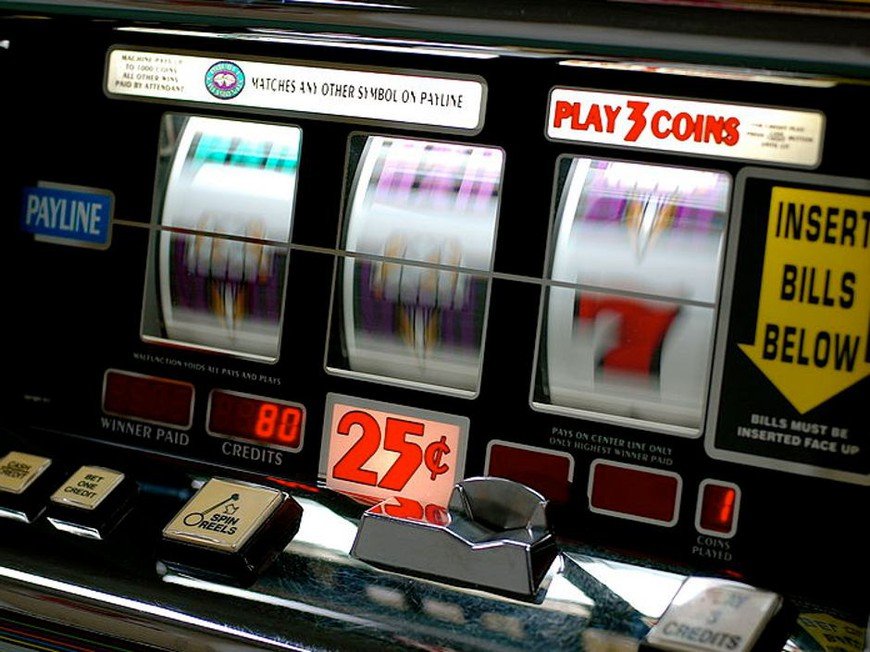 safe LuckyWins Casino referral bonus offer in Australia